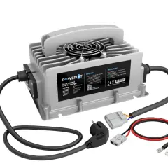Chargeur 60V robuste, IP67, avec poignée et ventilateur. Prêt à alimenter vos batteries LiFePO4.