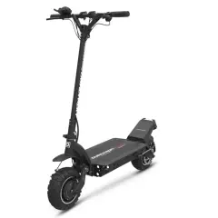 Trottinette électrique noire Dualtron, prête pour l'aventure avec son double moteur puissant.