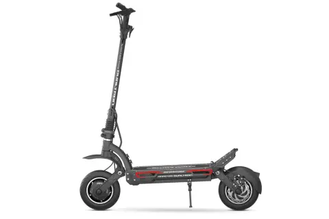 Trottinette électrique noire Dualtron Spider Limited, avec son design futuriste et ses détails rouges sur le plateau.