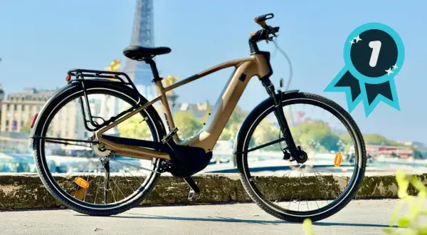 Vélo électrique 5000w, le champion des balades parisiennes. Son design élégant et sa puissance vous emmènent au sommet.