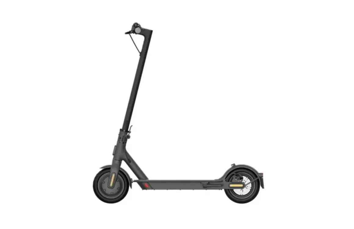 Trottinette électrique Xiaomi Scooter 1S, grise, vue latérale. Idéale pour les déplacements urbains rapides et écologiques.