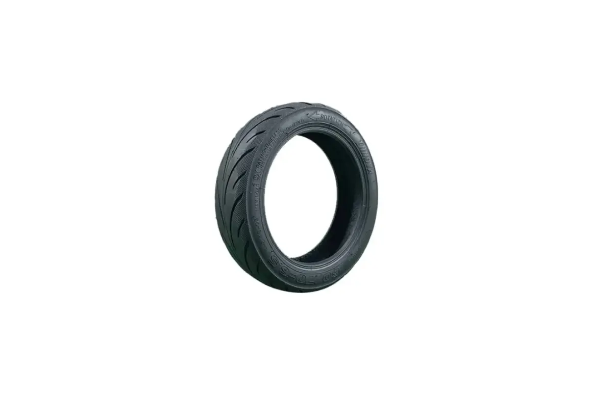 Pneu neuf pour trottinette Ninebot G30 Max, prêt à rouler sur toutes les routes.