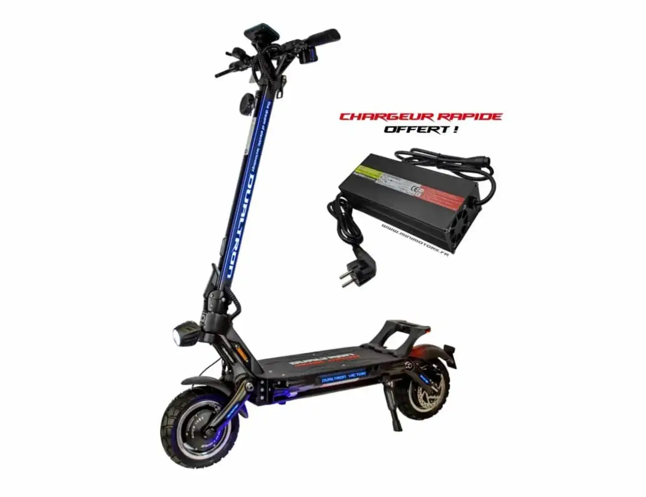 Trottinette électrique Dualtron Victor avec chargeur rapide offert. Un accessoire indispensable pour vos déplacements.
